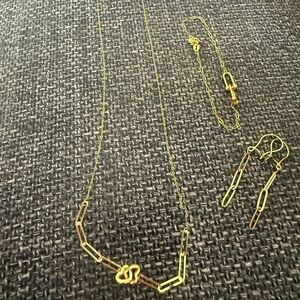Gold Heart Necklace and Earring Set